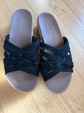 Sketchers Arch Fit Wedge Black Sandals